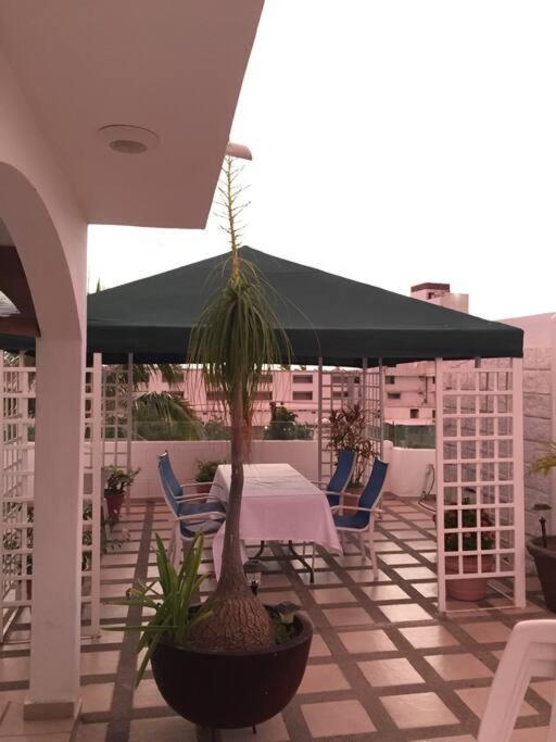 Apartamento Apto Con Terraza Privada Muy Cerca De Playa