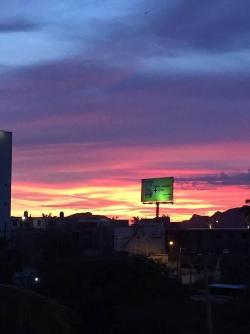 Apto Con Terraza Privada Muy Cerca De Playa Apartamento